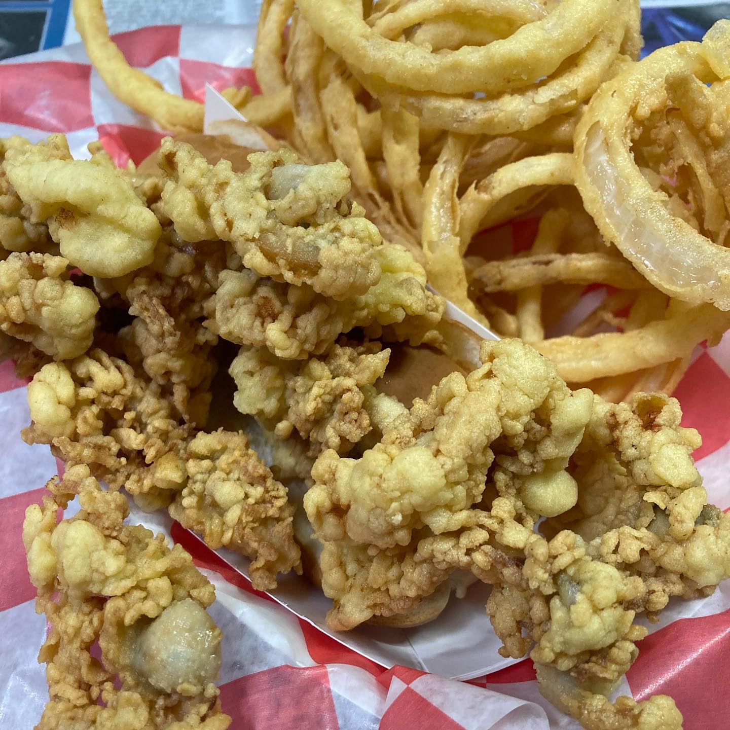 Yes we have fried Whole Clams Fresh clams from Maine arrived this morning Happy Friday